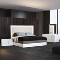 Load image into Gallery viewer, Maya Queen Bedroom With Dresser And Mirror