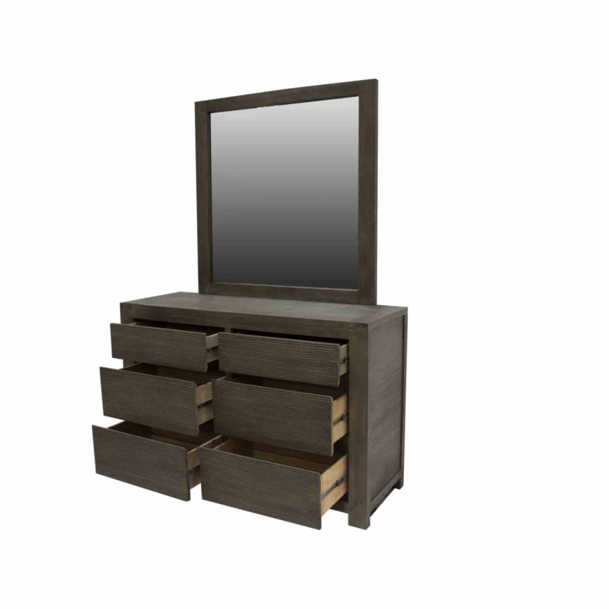 Storm Dresser And Mirror B04