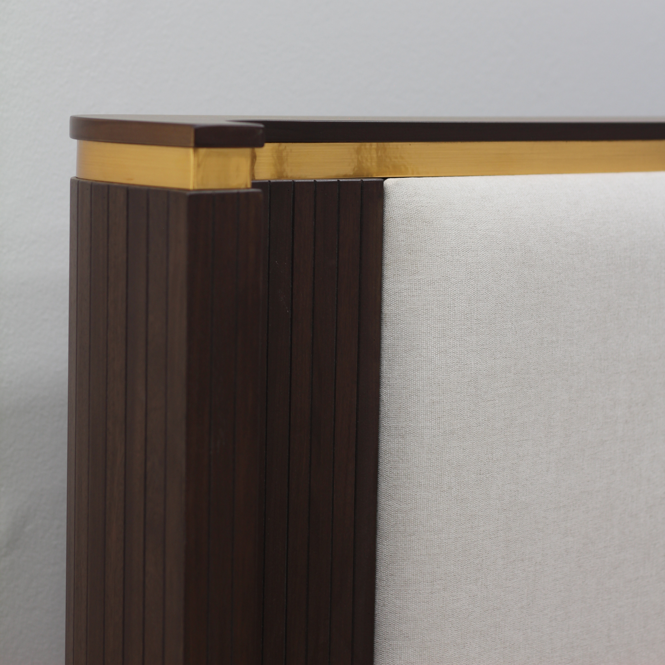 Ozzo Queen Extra Length Bedroom