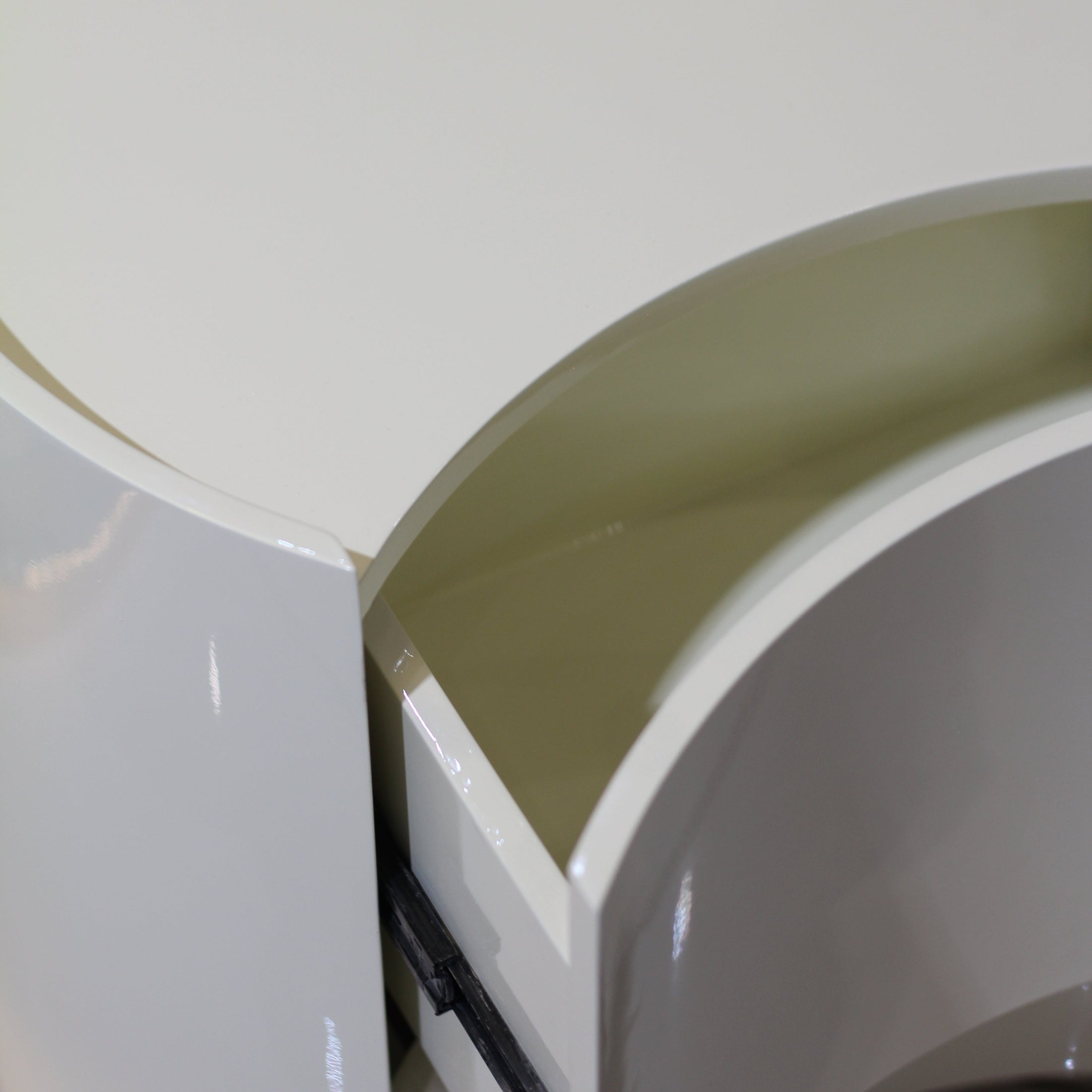 Ellena Pedestal Milky White