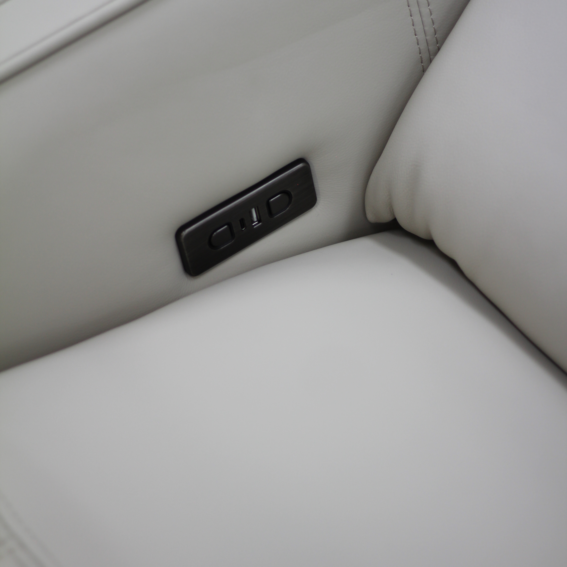 Altari Full Leather Motion Sofa Set