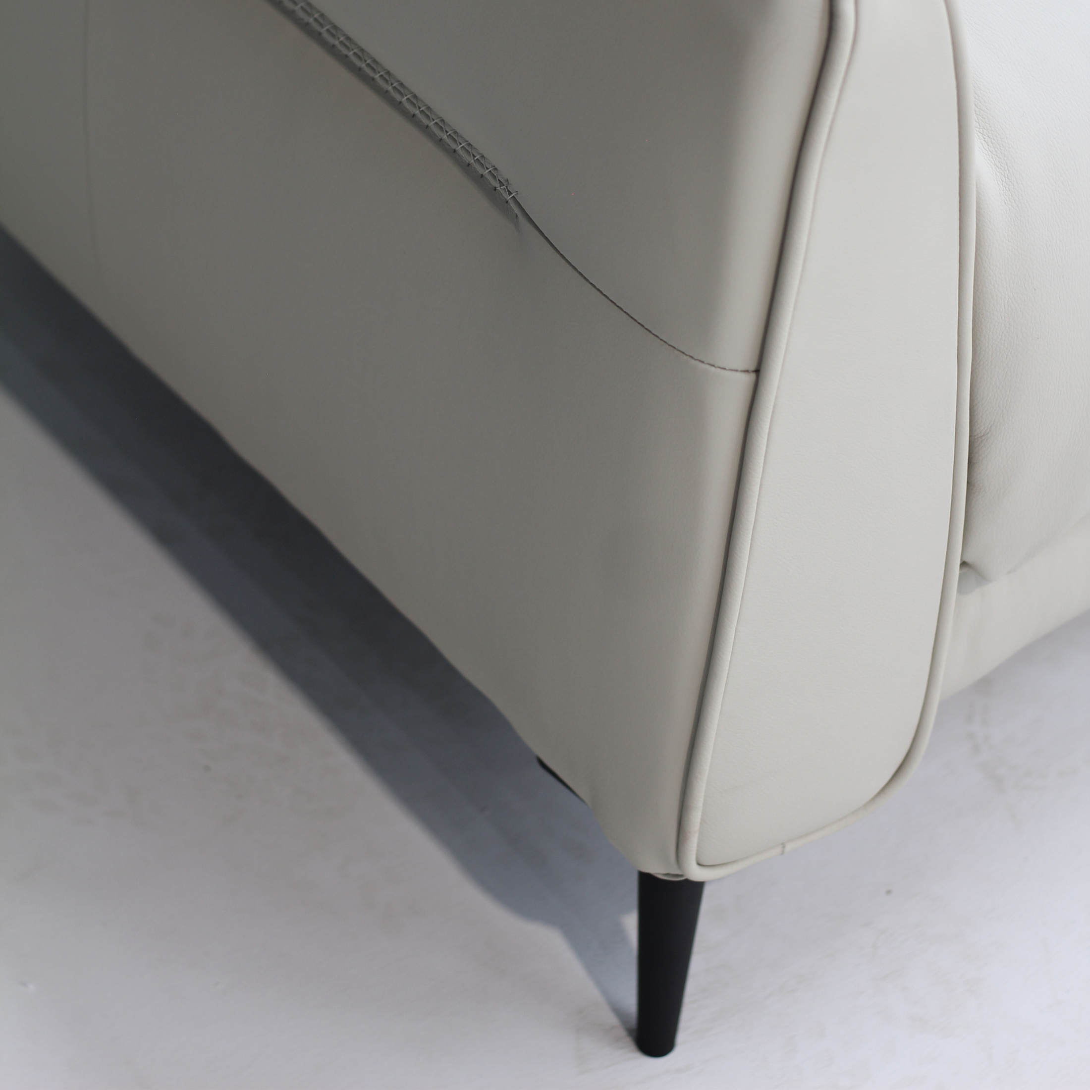 Altari Full Leather Motion Sofa Set