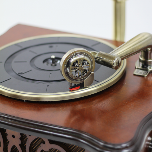 Gramophone G-003