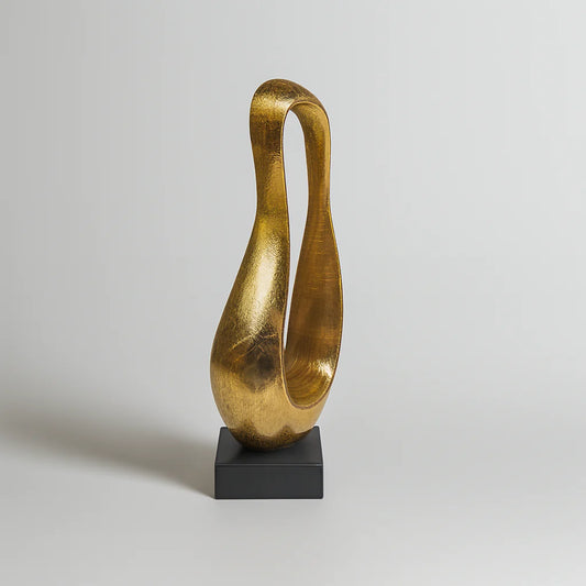 Melted Leaning Statue Can535