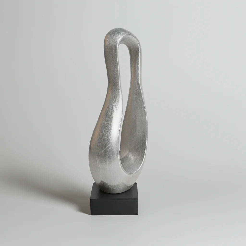 Melted Leaning Statue Can535